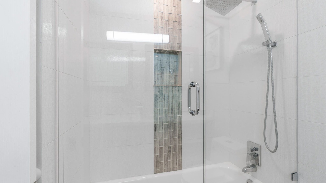 Photo of Bathroom in Coral Ridge