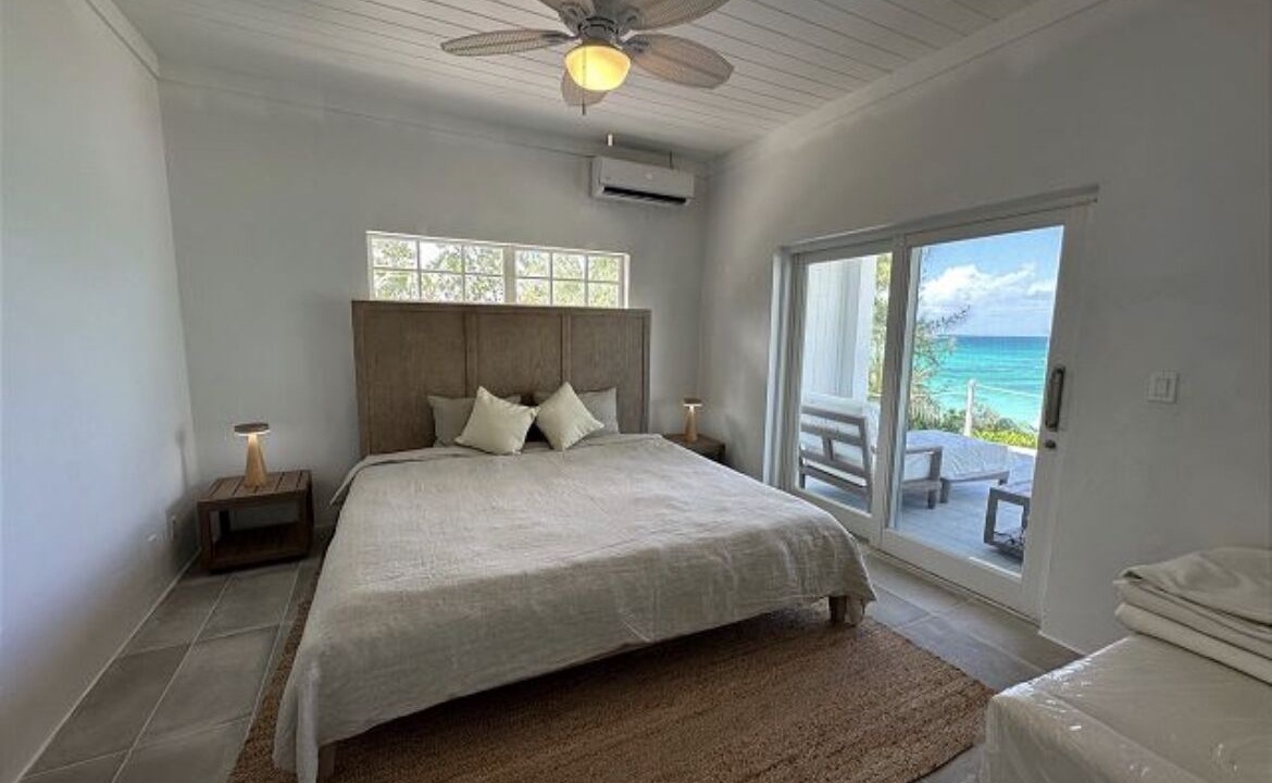 Photo of Bedroom in Winding Bay