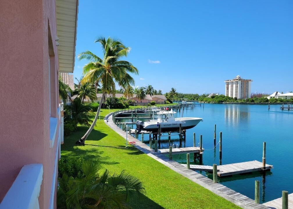 Photo of Others in Bahamas Terrace