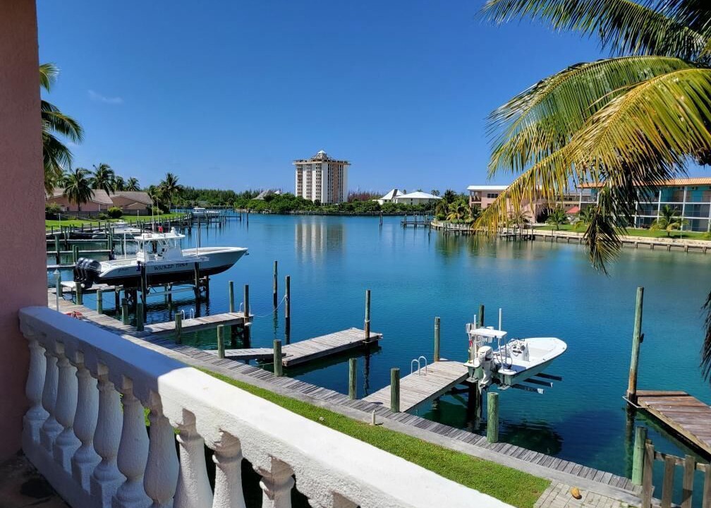 Photo of Others in Bahamas Terrace