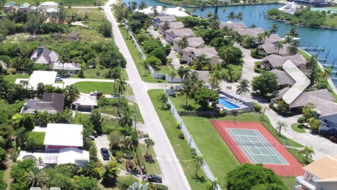 Photo of Others in Bahamas Terrace