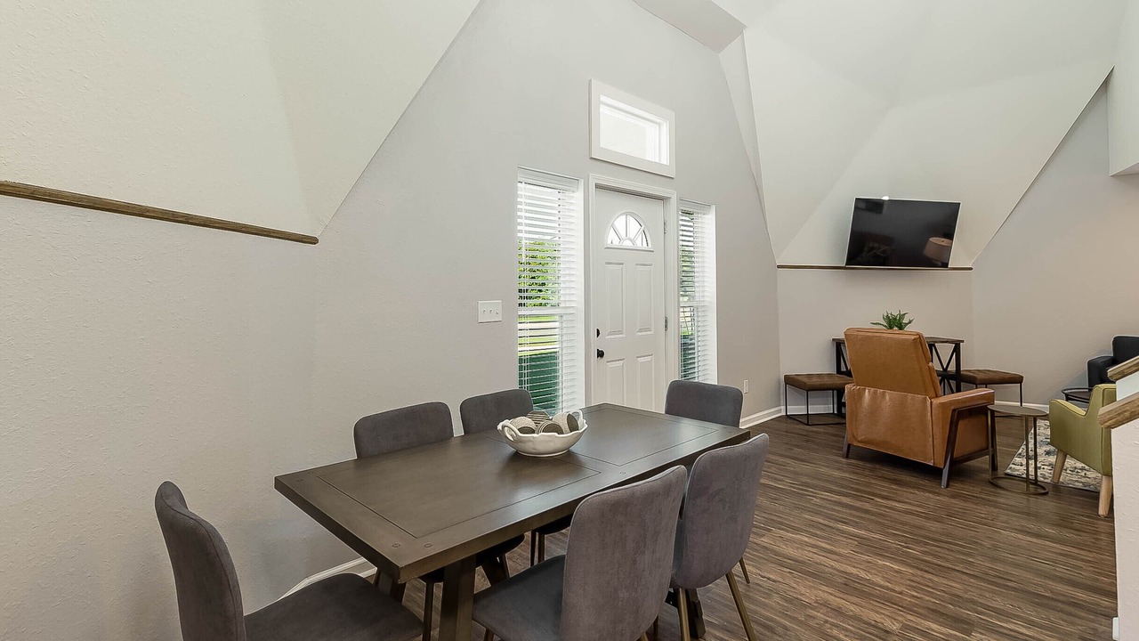 Photo of Livingroom in Tuscaloosa
