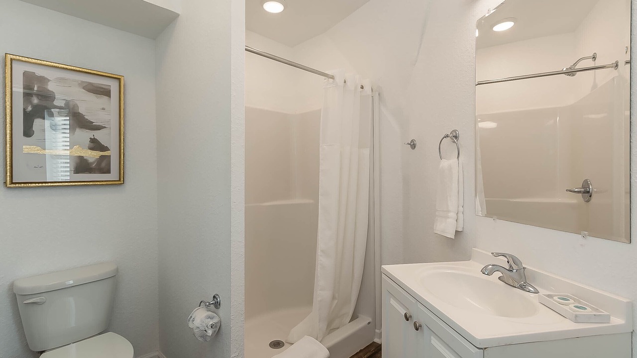 Photo of Bathroom in Tuscaloosa