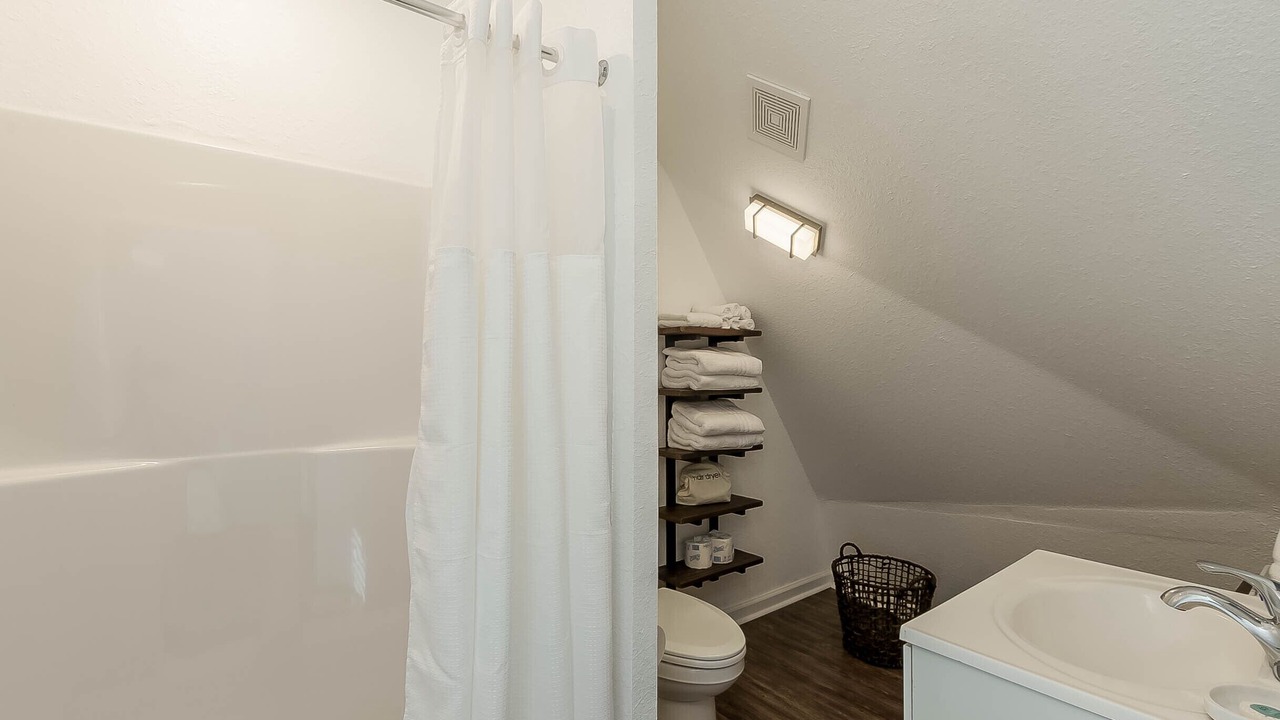 Photo of Bathroom in Tuscaloosa
