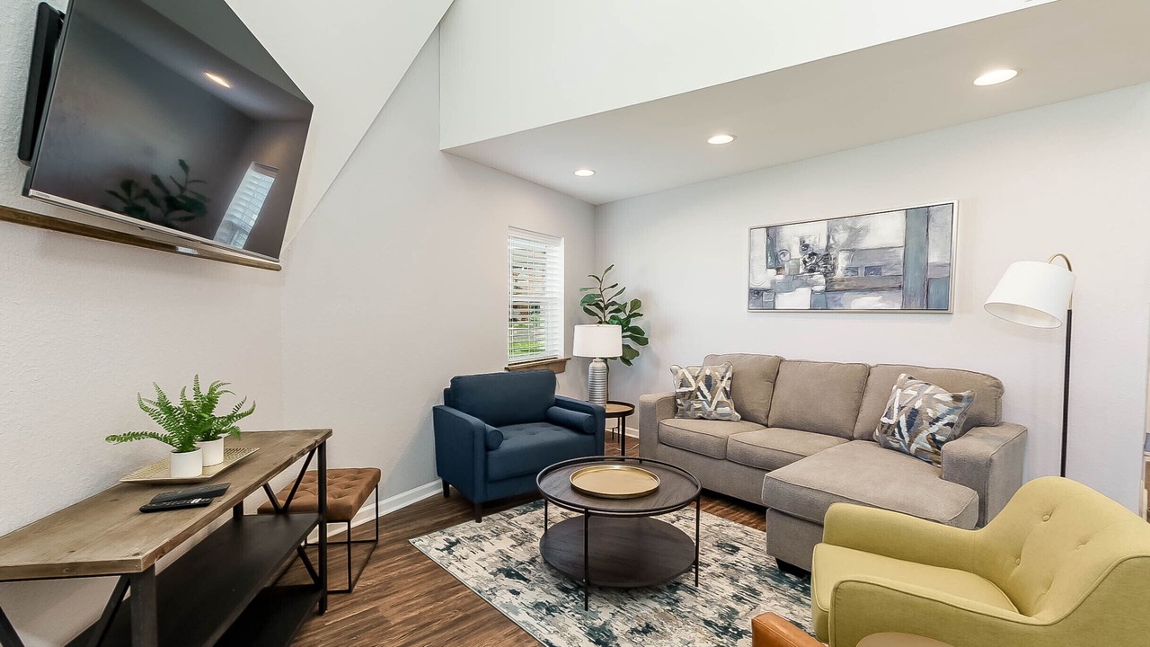 Photo of Livingroom in Tuscaloosa