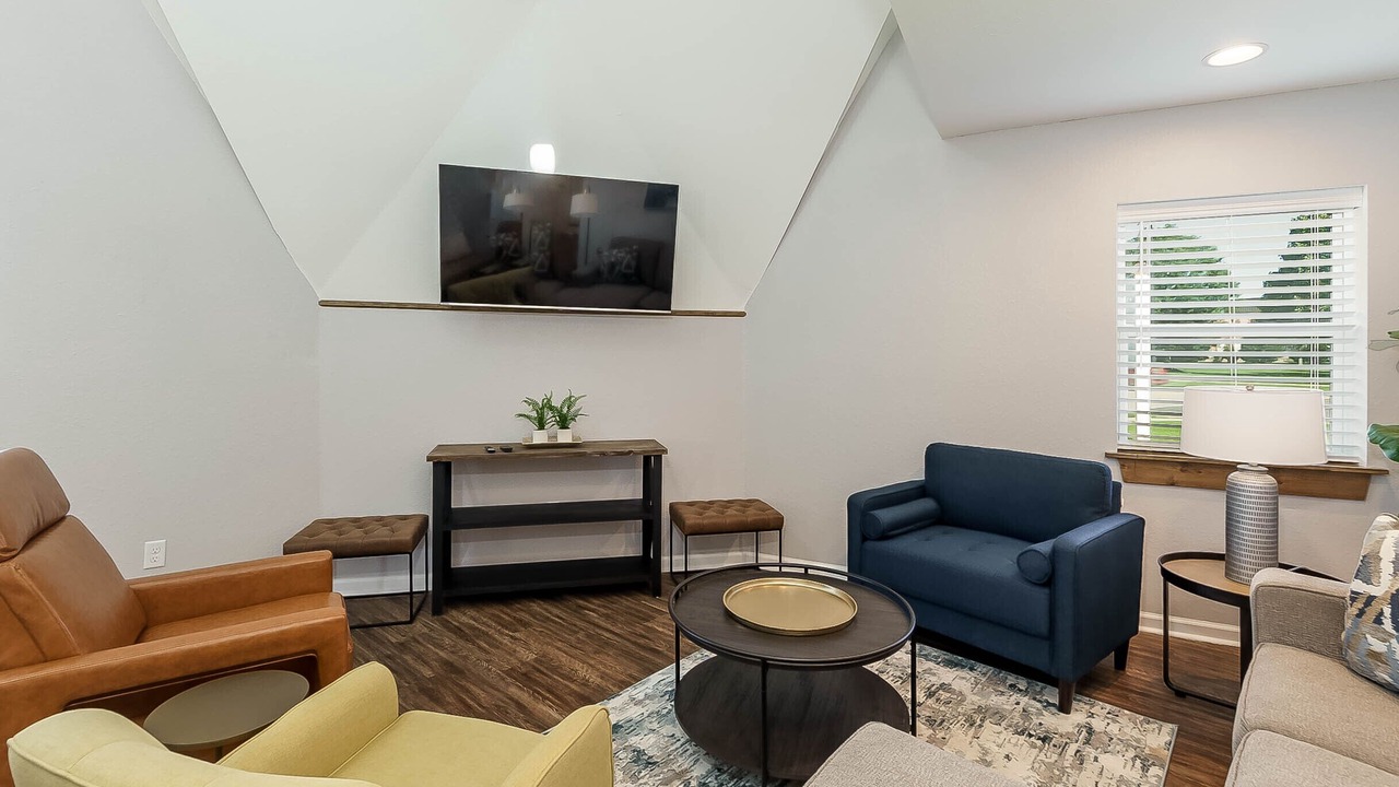 Photo of Livingroom in Tuscaloosa