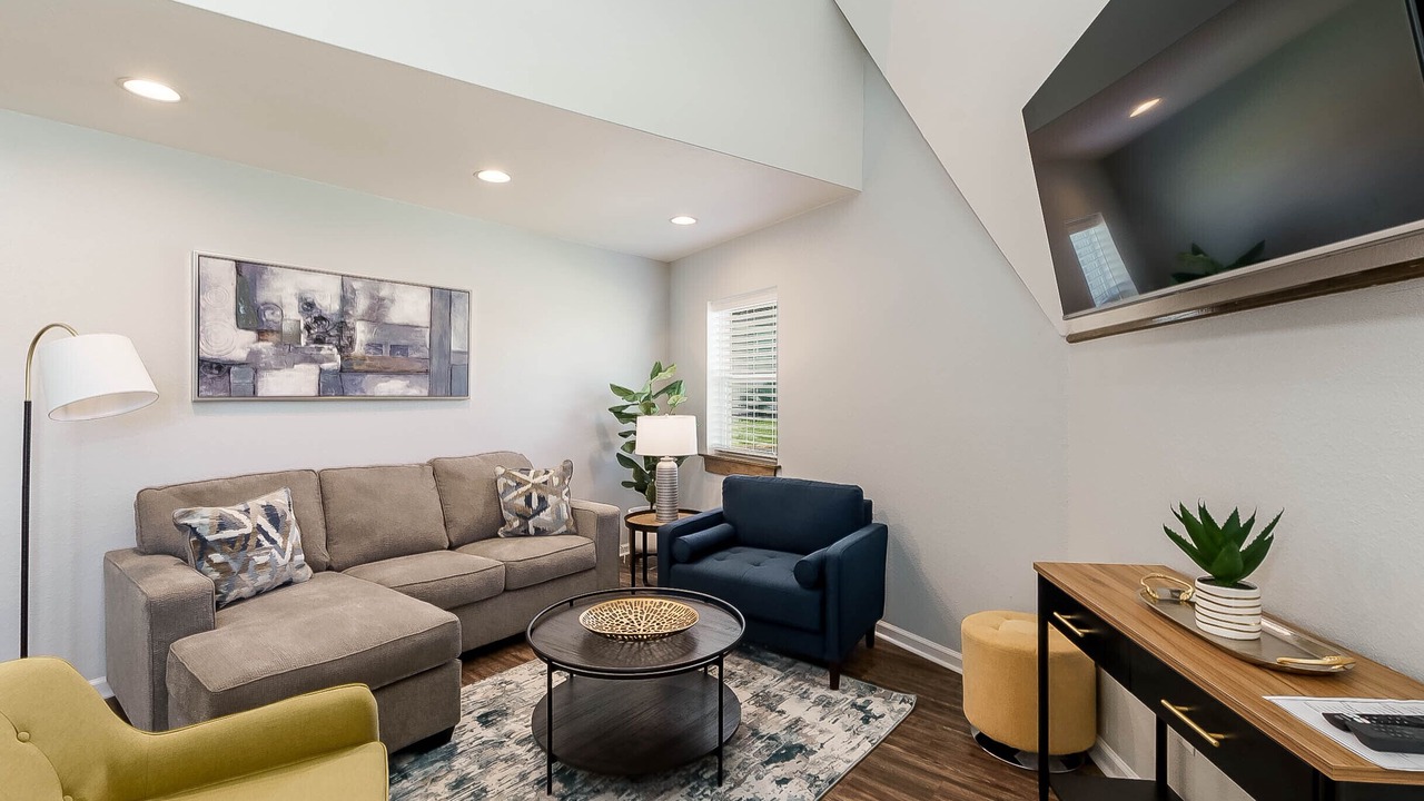 Photo of Livingroom in Tuscaloosa