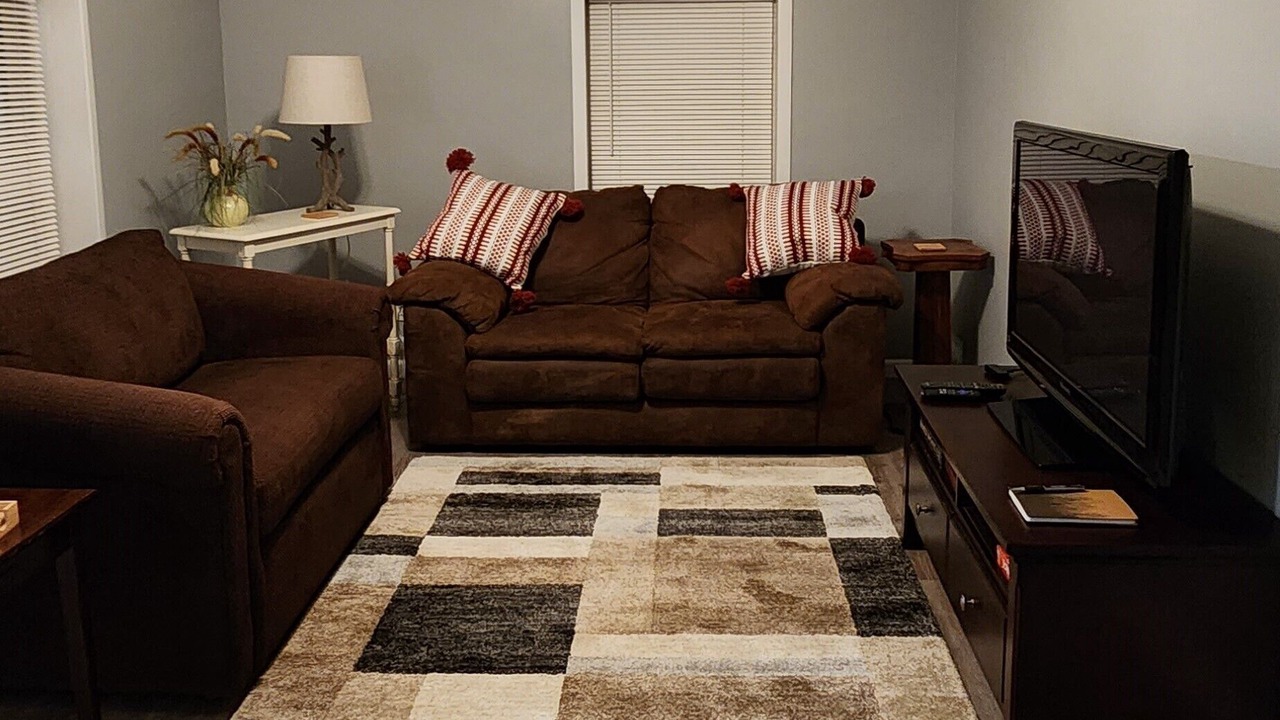 Photo of Livingroom in East Springfield