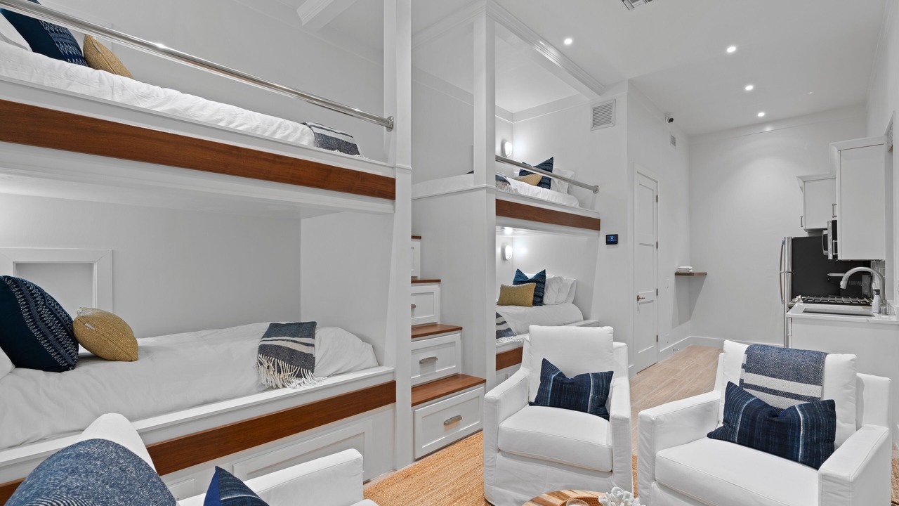 Photo of Bedroom in Hope Town