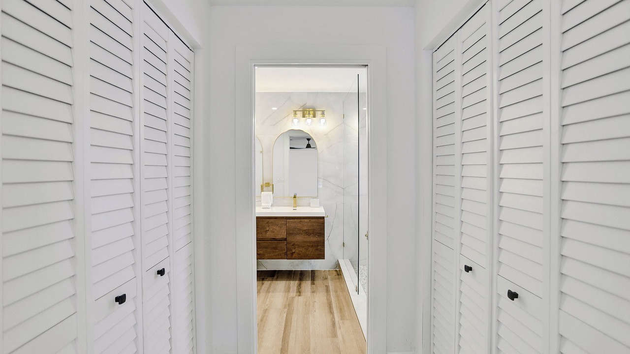 Photo of Bathroom in Lake Ridge