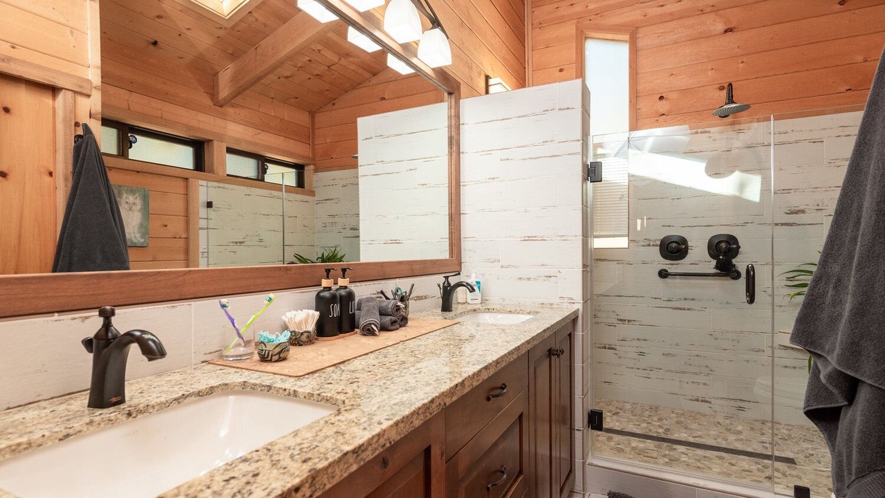 Photo of Bathroom in Fern Valley