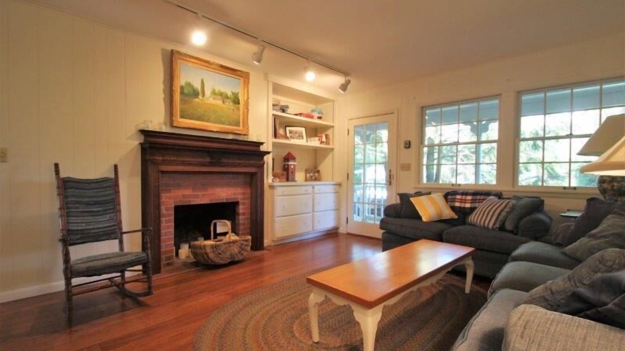 Photo of Livingroom in Chautauqua