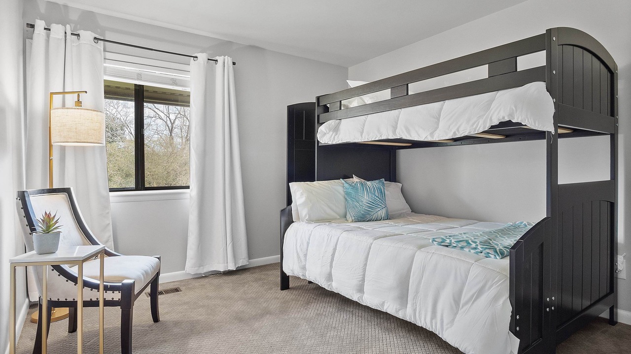 Photo of Bedroom in Chapel Hill