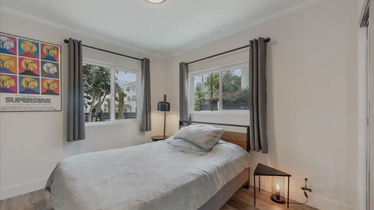 Photo of Bedroom in East Hollywood