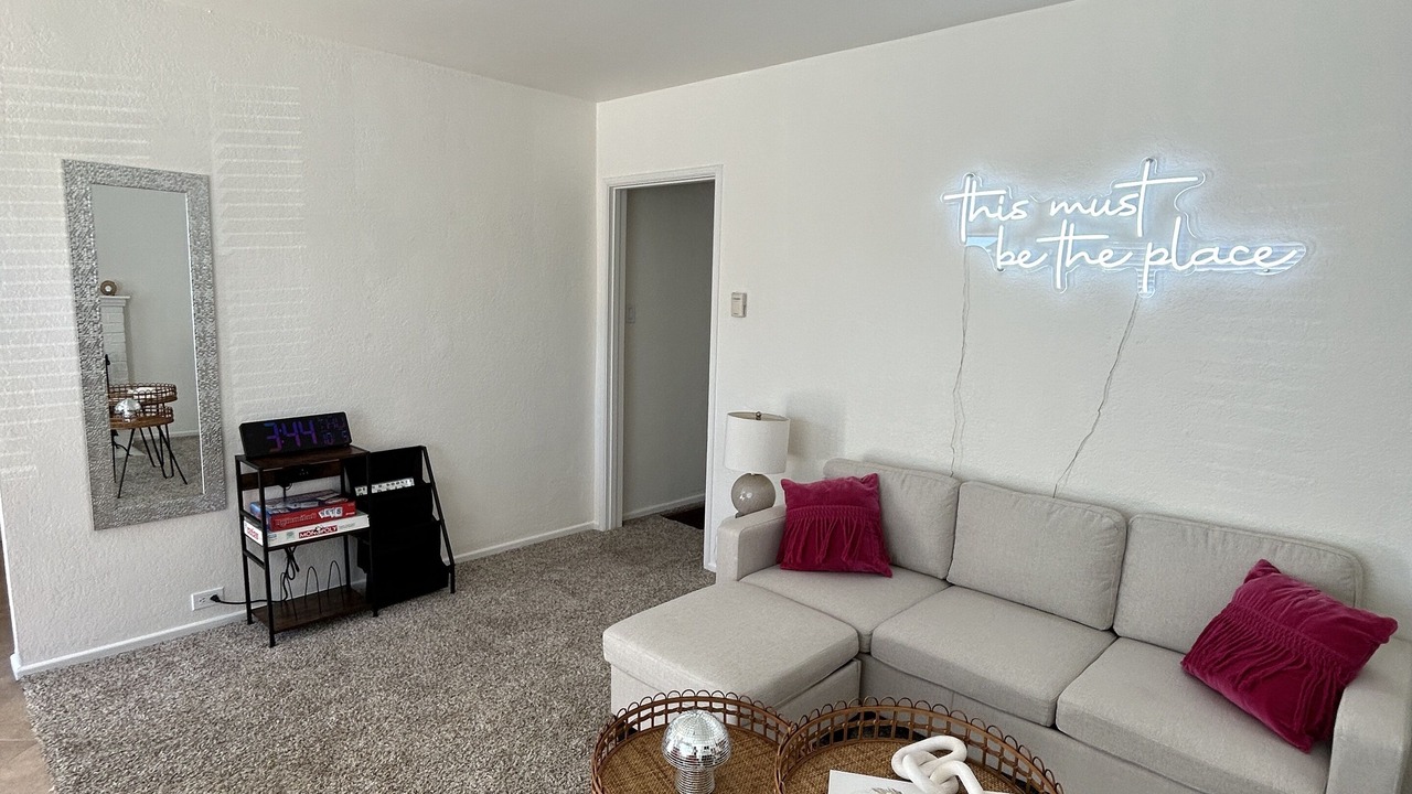 Photo of Livingroom in East Side Costa Mesa
