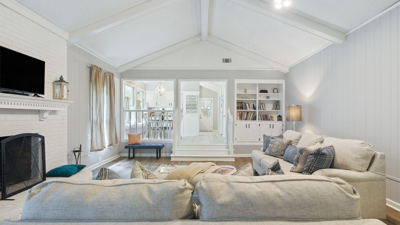 Photo of Livingroom in Olive Branch