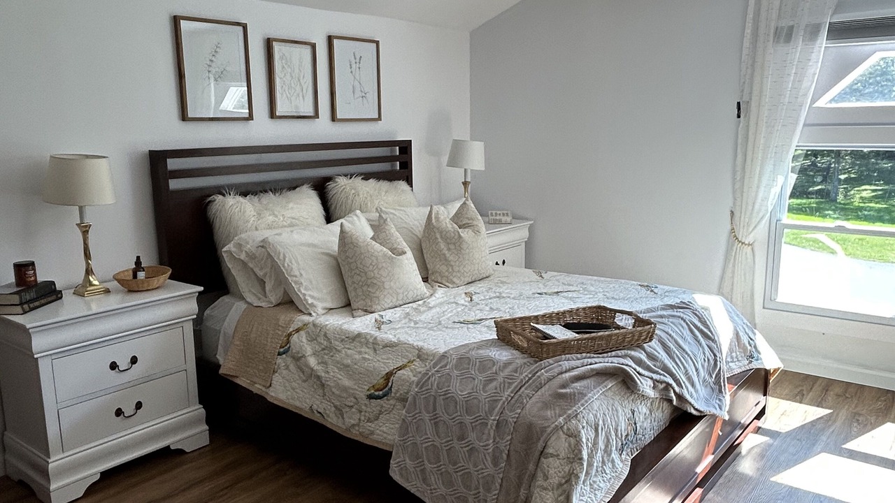 Photo of Bedroom in Pleasant Valley