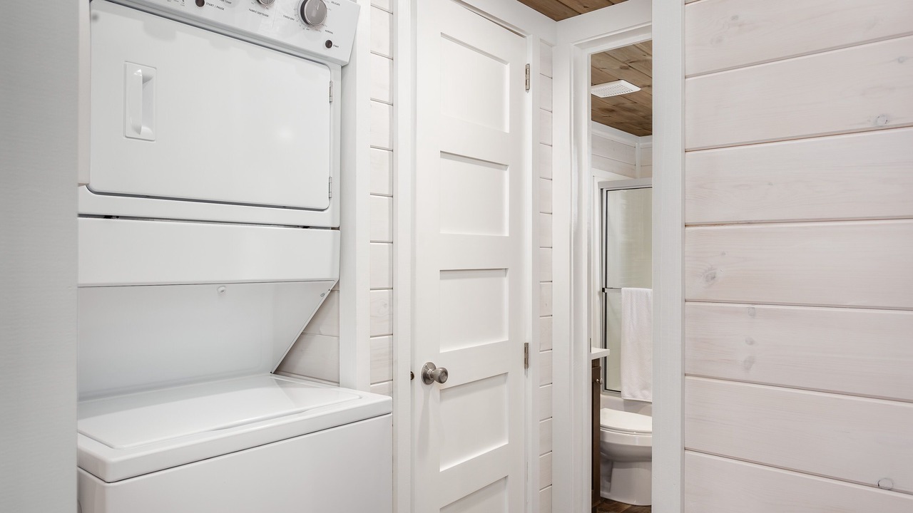 Photo of Bathroom in Muscle Shoals
