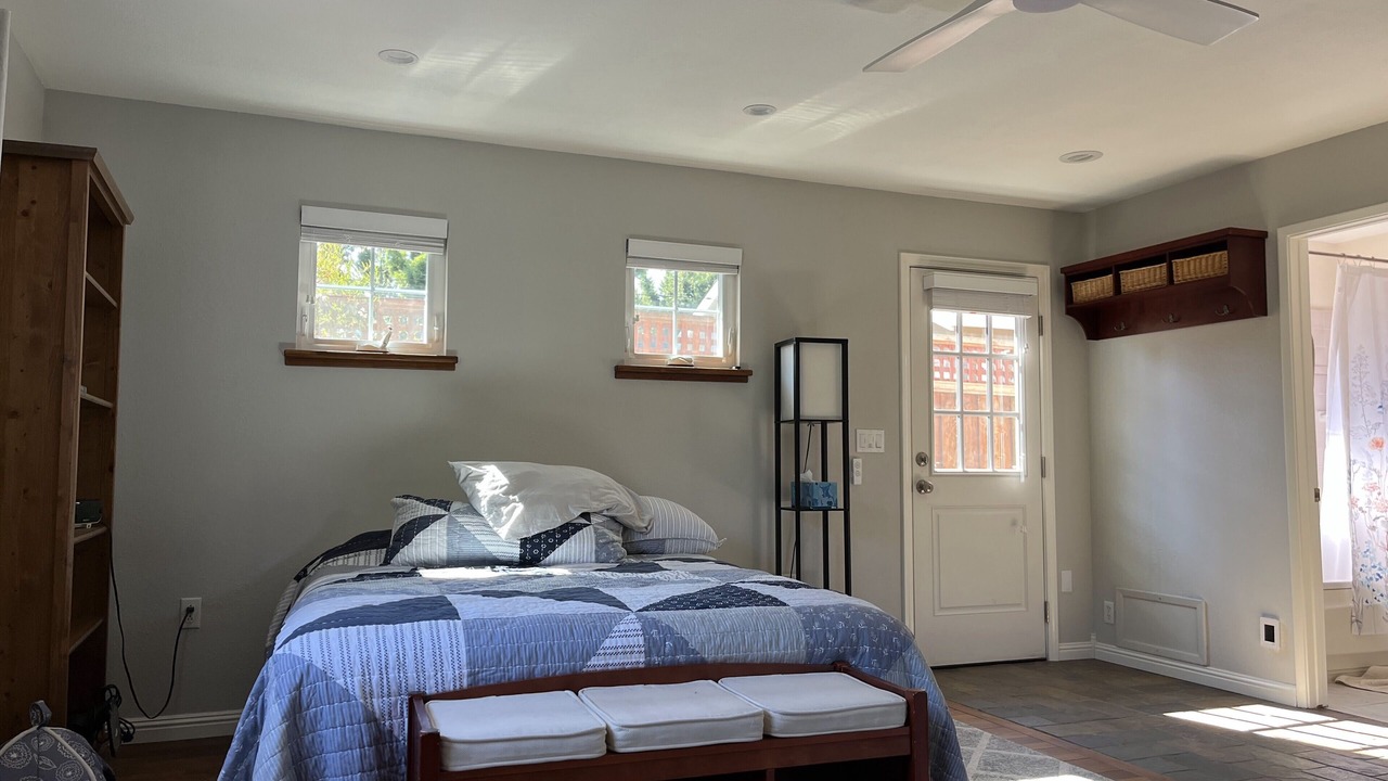 Photo of Bedroom in Willow Glen