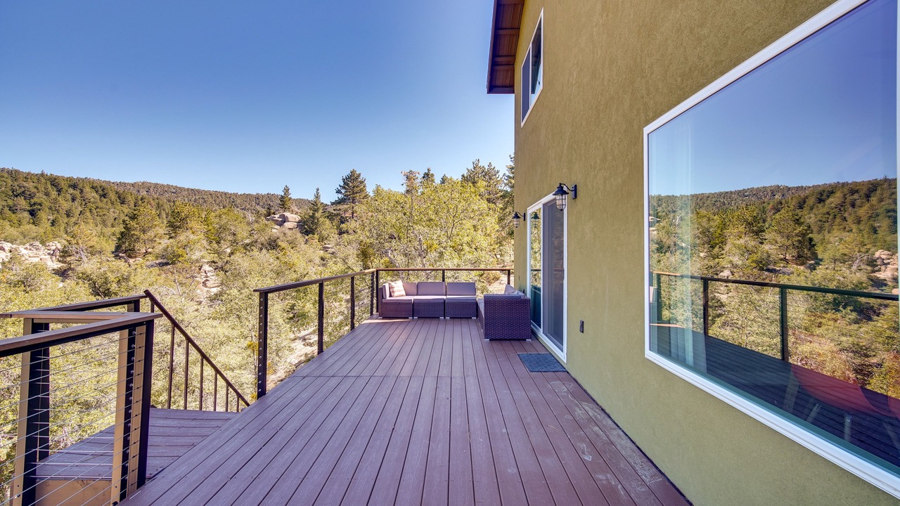 Photo of Patio Balcony in Arrowbear Lake