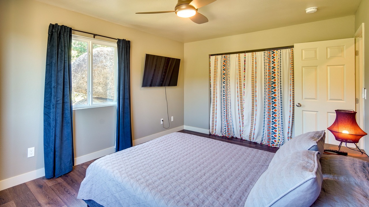 Photo of Bedroom in Arrowbear Lake