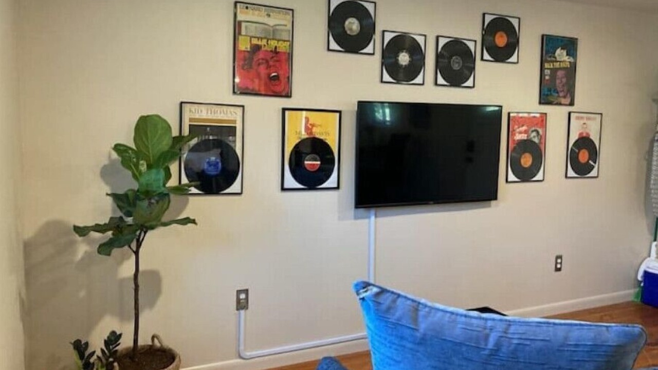 Photo of Livingroom in Downtown