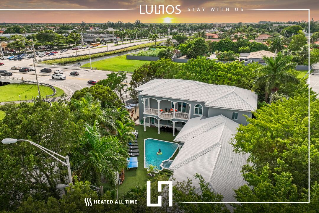 Photo of Outdoor in Tamiami