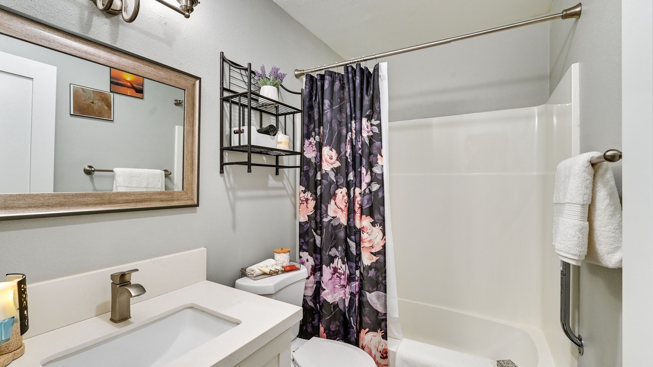 Photo of Bathroom in Grantville