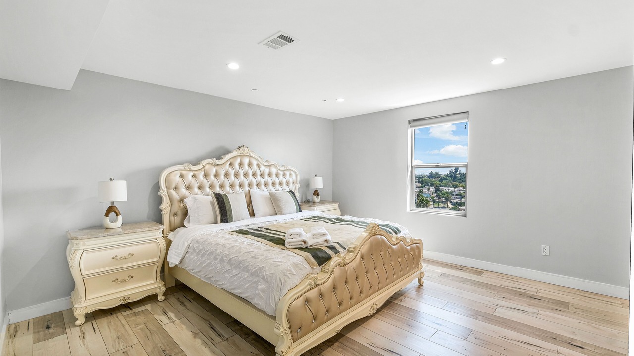 Photo of Bedroom in East Los Angeles