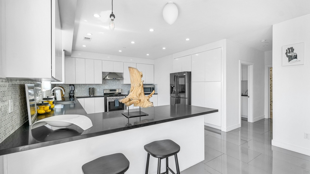 Photo of Kitchen in East Los Angeles