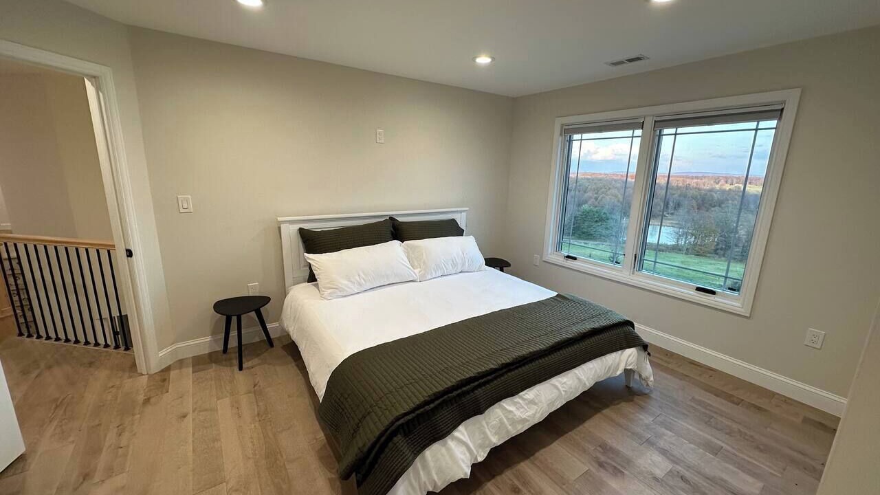Photo of Bedroom in Montgomery