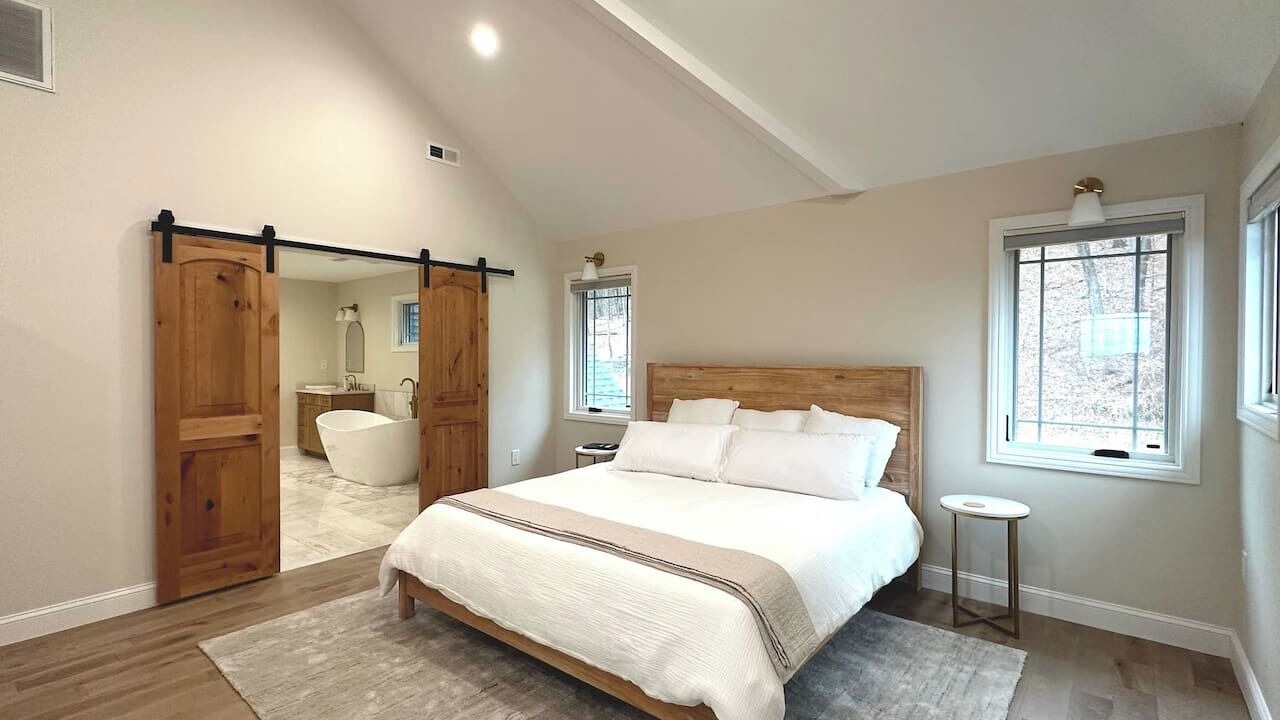 Photo of Bedroom in Montgomery