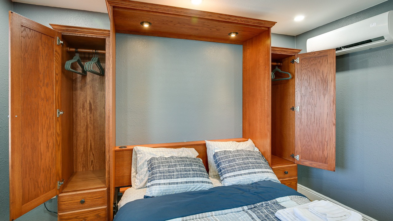 Photo of Bedroom in Los Angeles