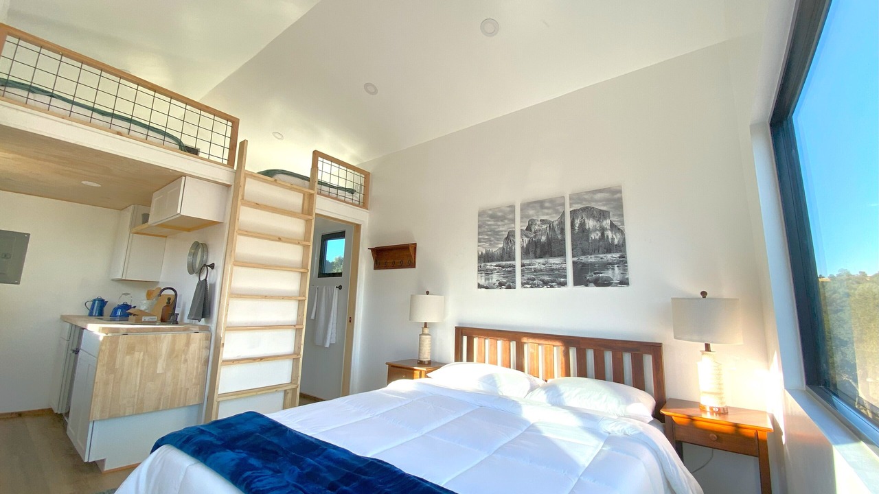 Photo of Bedroom in Mariposa