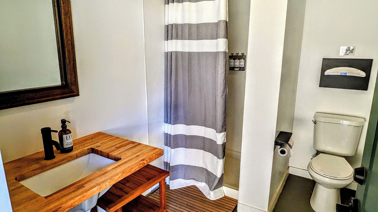 Photo of Bathroom in Mariposa