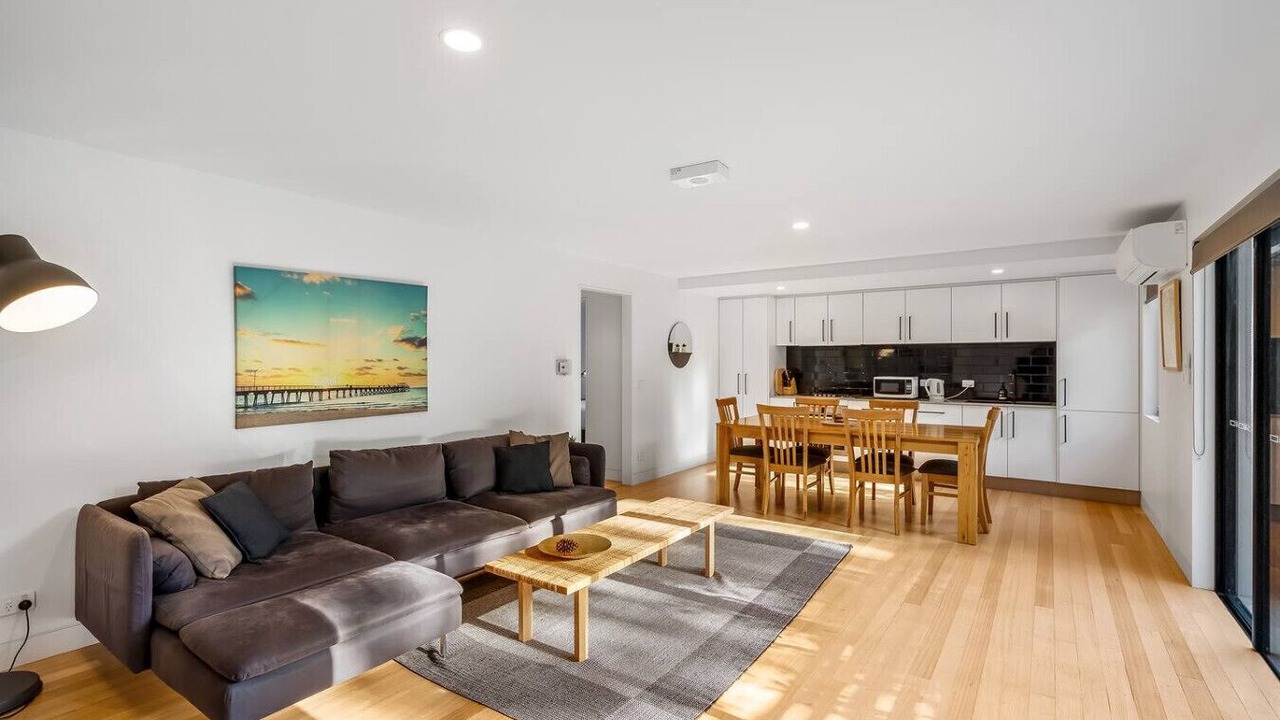 Photo of Livingroom in Hobart Central Business District