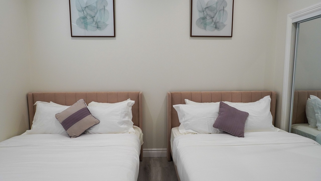 Photo of Bedroom in Midway City