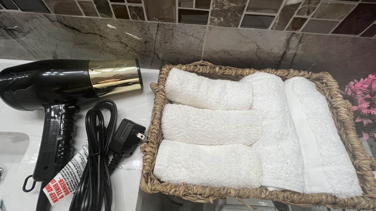 Photo of Bathroom in Midway City