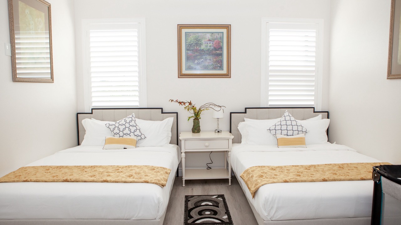 Photo of Bedroom in Midway City
