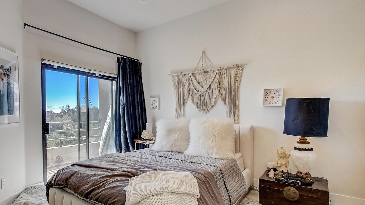 Photo of Bedroom in Pacific Palisades