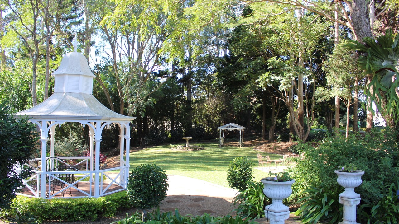 Photo of Outdoor in Balmoral Ridge