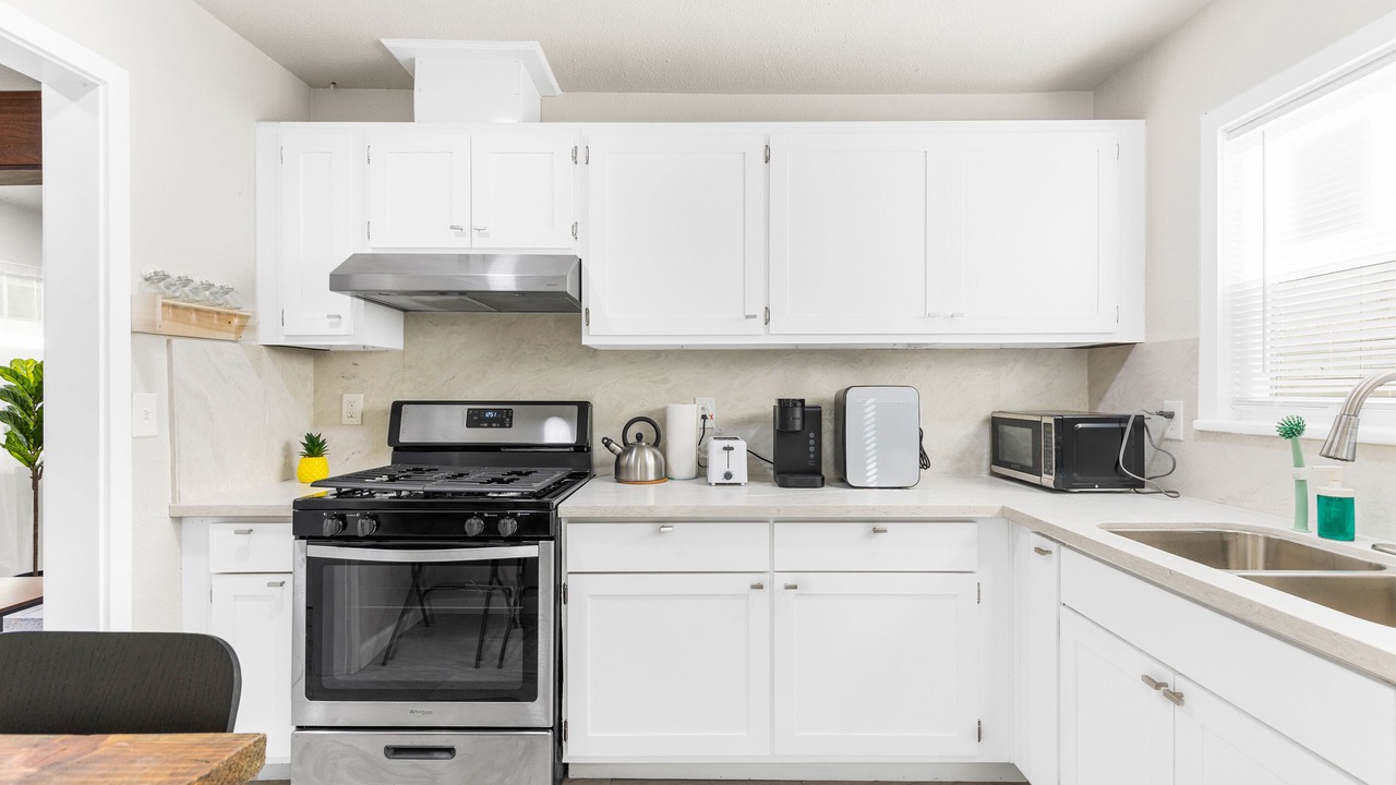 Photo of Kitchen in Compton