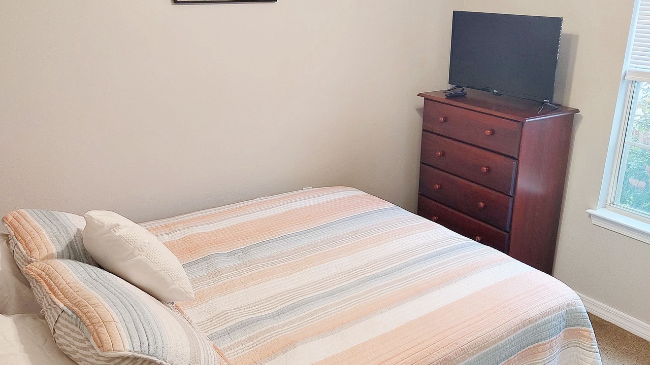 Photo of Bedroom in Pensacola