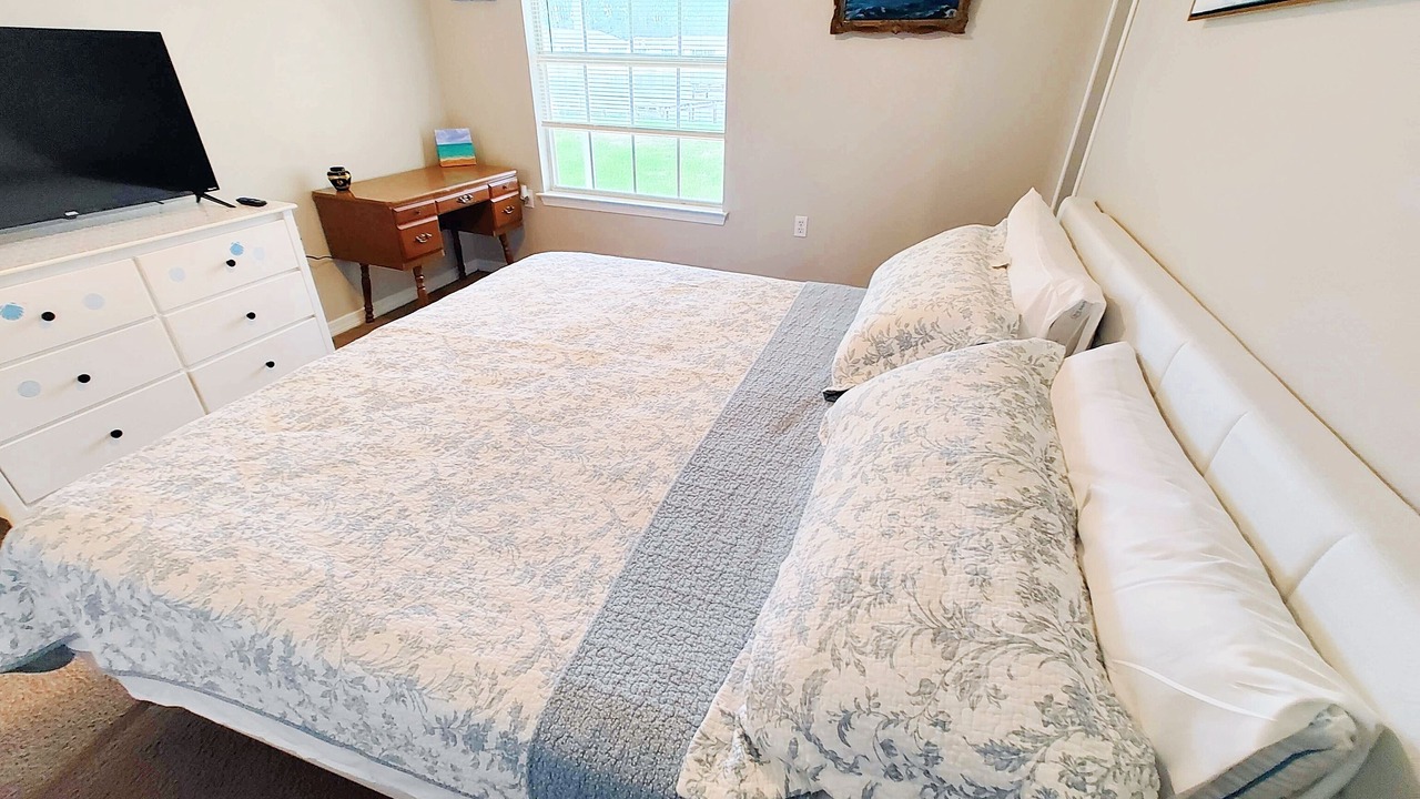 Photo of Bedroom in Pensacola