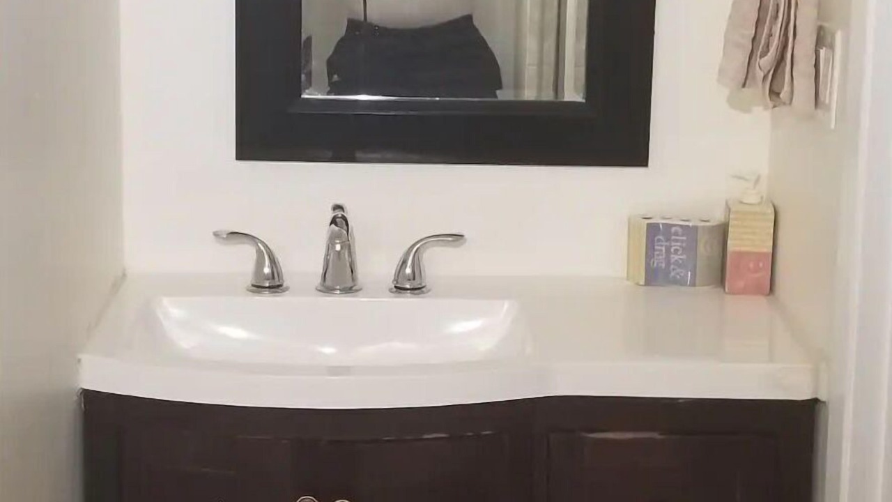 Photo of Bathroom in Erin Mills