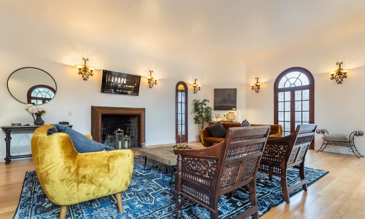 Photo of Livingroom in Hollywood