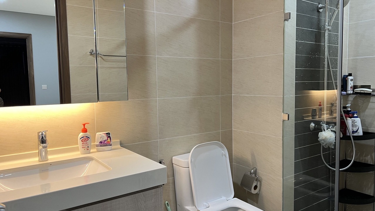 Photo of Bathroom in District 10