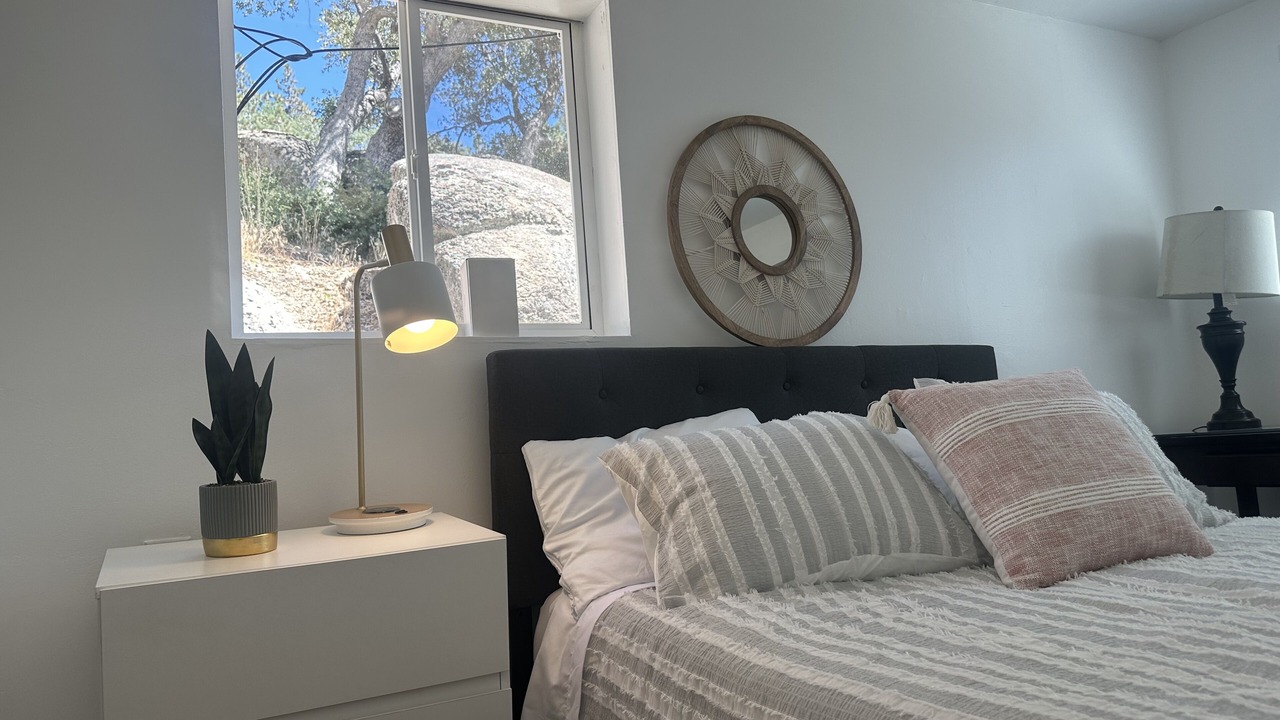 Photo of Bedroom in Arrowbear Lake