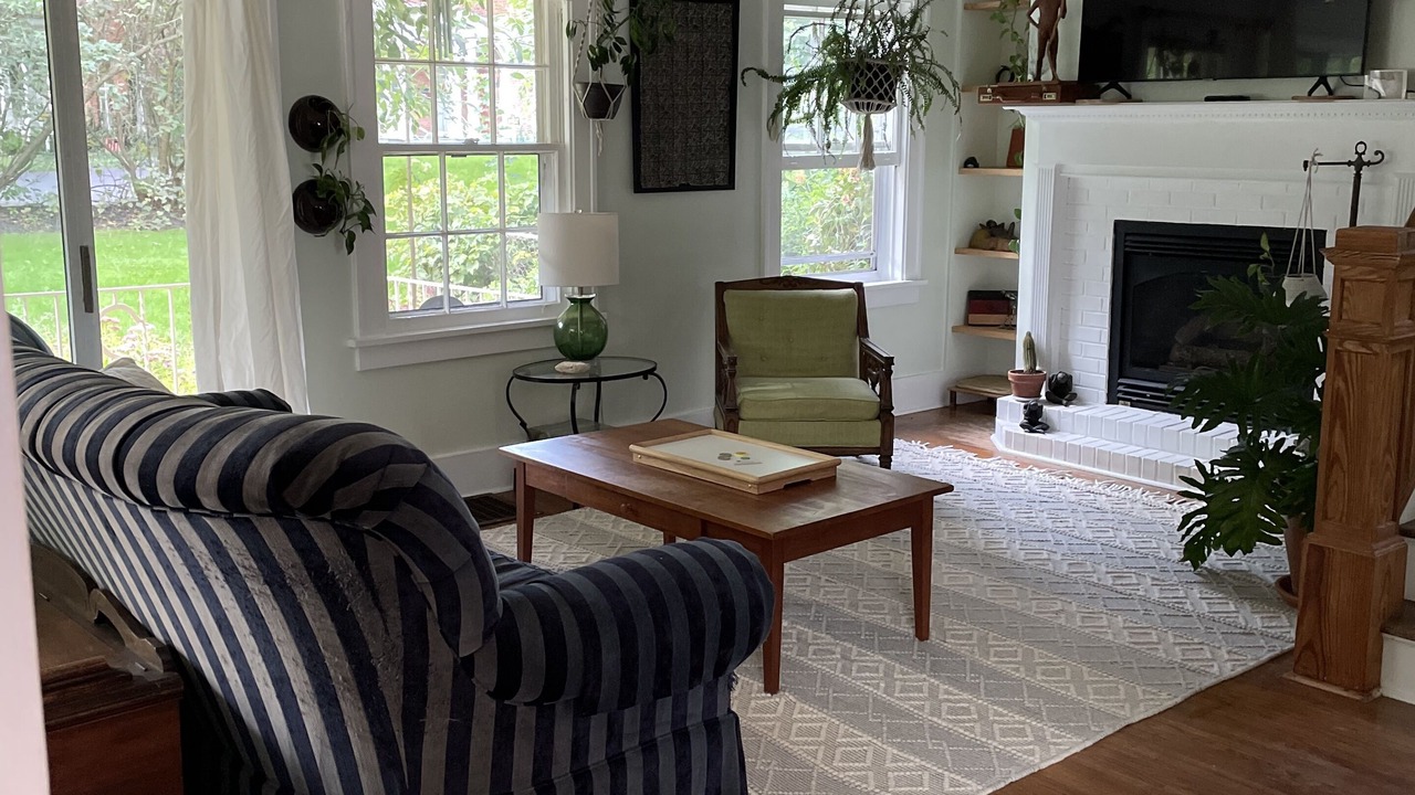 Photo of Livingroom in Lockport