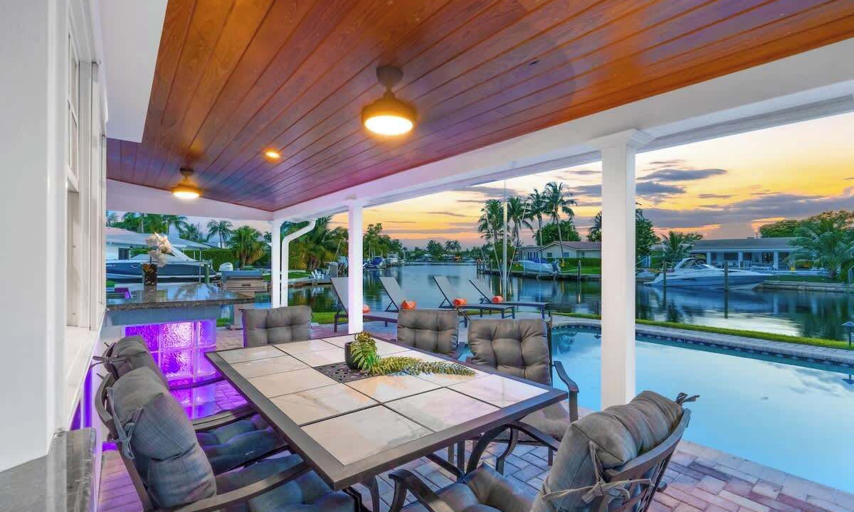 Photo of Outdoor in Cypress Lakes